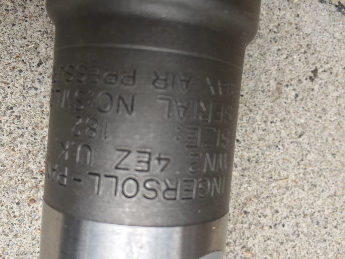 INGERSOLL RAND AIR CHISEL SCALER - photo 4