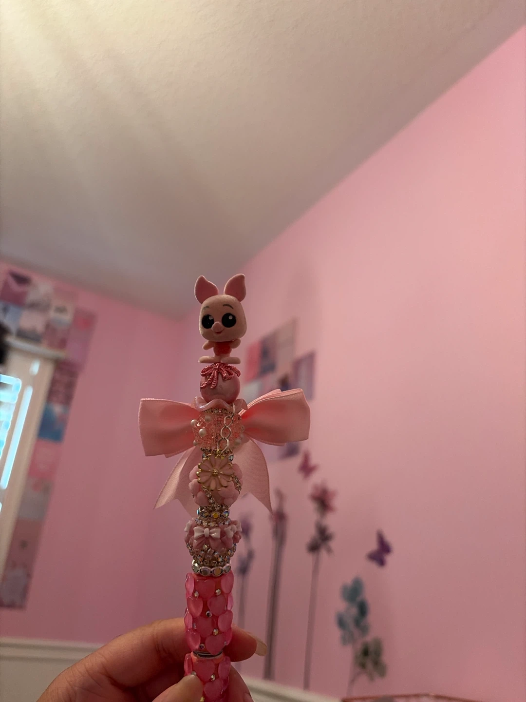 Disney Piglet Beaded Pen with Bow and Rhinestones