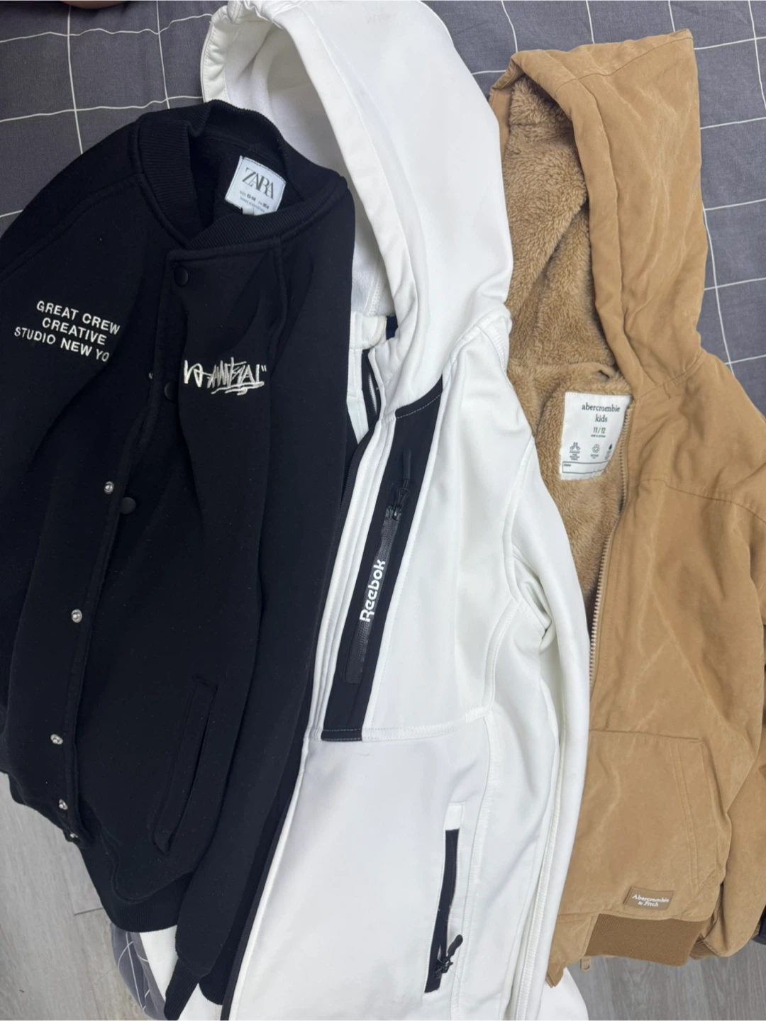 Kids and Boys Branded Clothing Bundle - photo 3