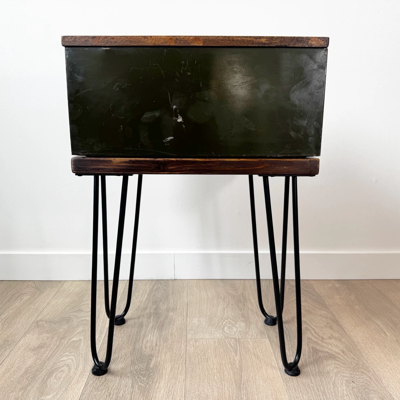 Industrial vintage upcycled filing drawer side table - photo 4
