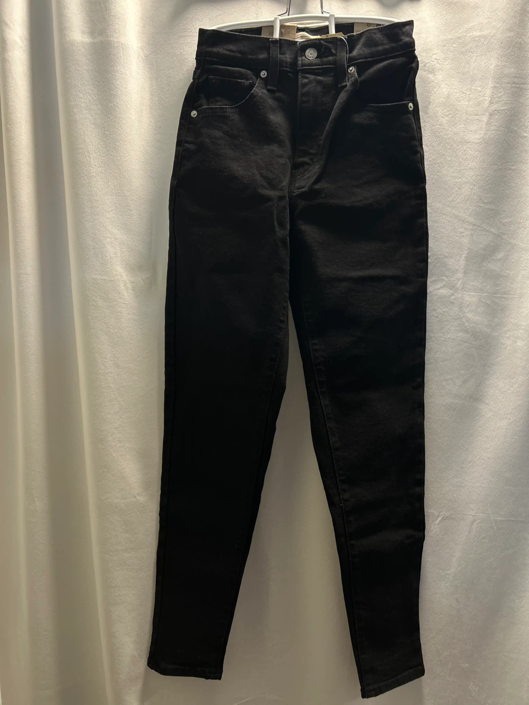 Levi’s High-Waisted Mom Jeans – Black – Size 24 / XXS-XS - photo 2