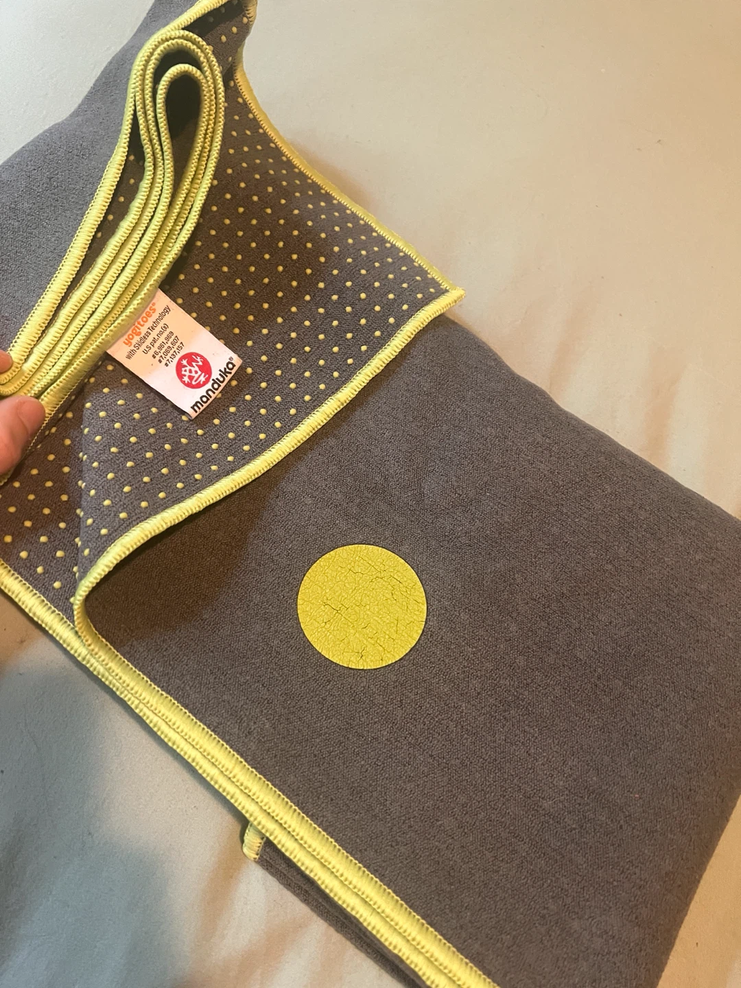 Manduka Yogitoes Skidless Yoga Towel