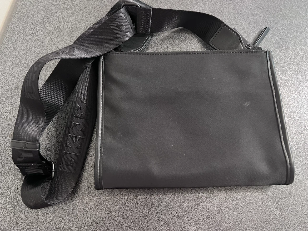 Brand New DKNY Black Crossbody Shoulder Bag – Adjustable Strap - photo 5