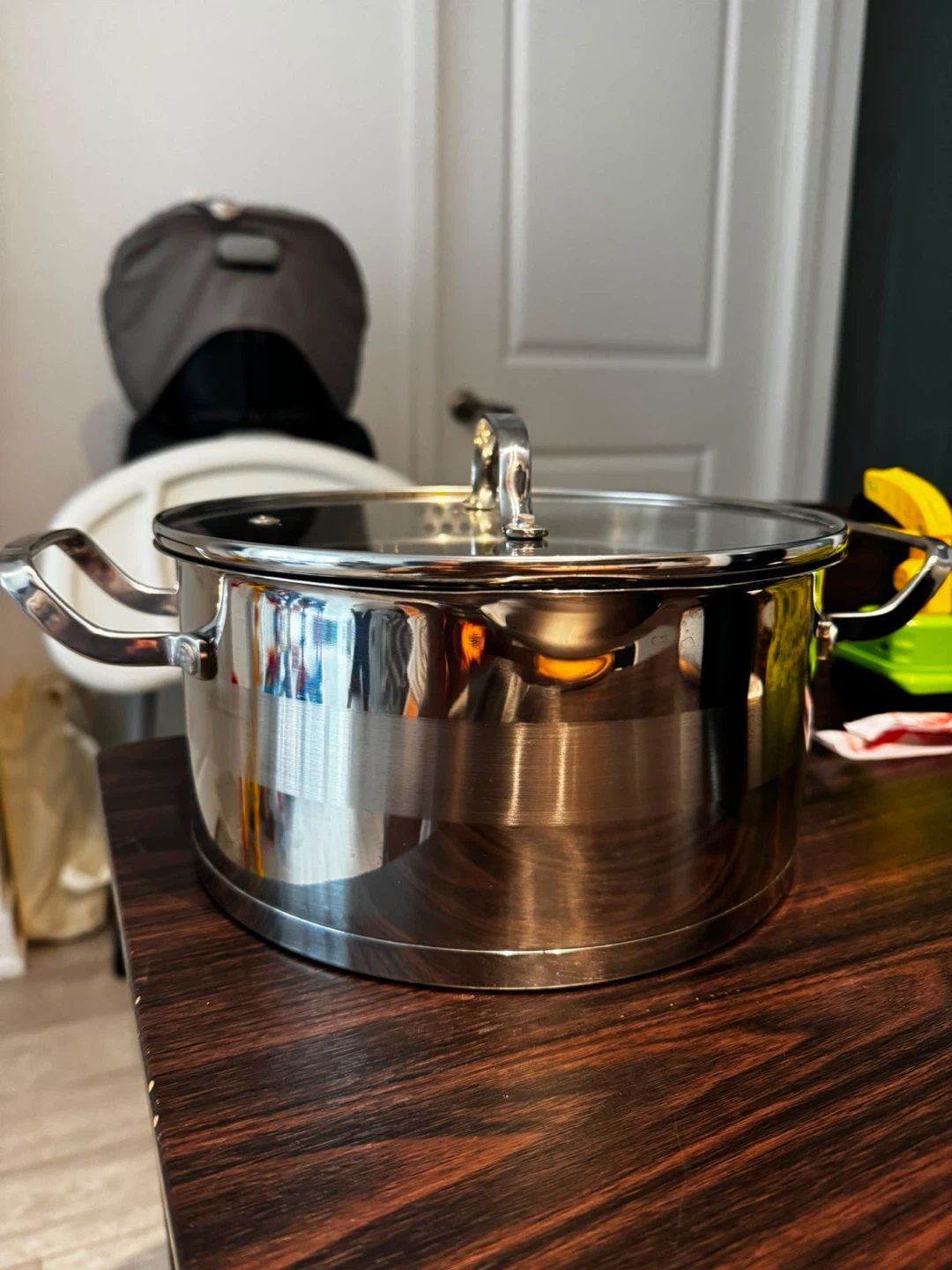La Sora Fine Cookware Stock Pot with Lid