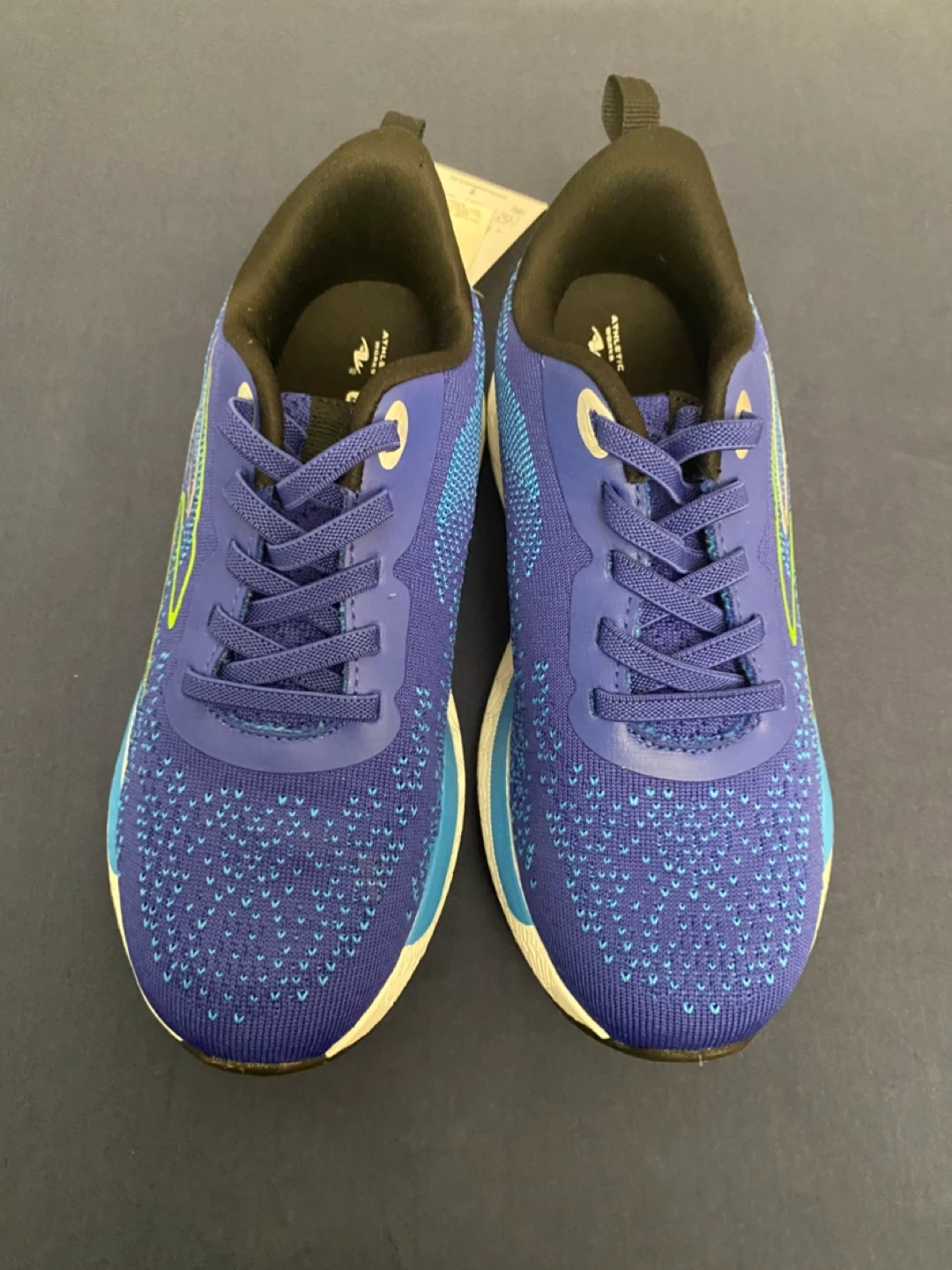 Athletic Works Blue Kids Running Shoes Size 1 - photo 3