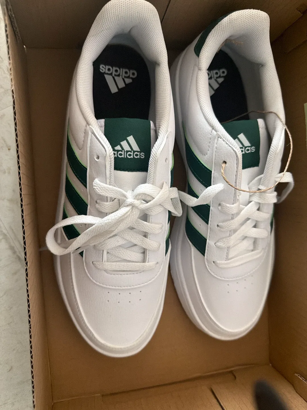 Adidas White & Green Stripe Sneakers - photo 2