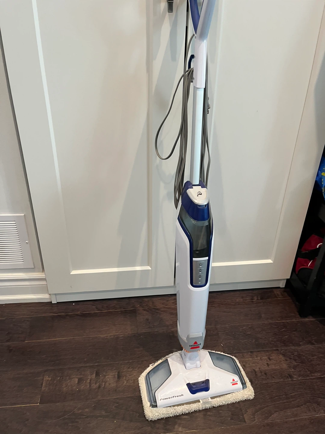 BISSELL PowerFresh Steam Mop — Like New, Used Twice