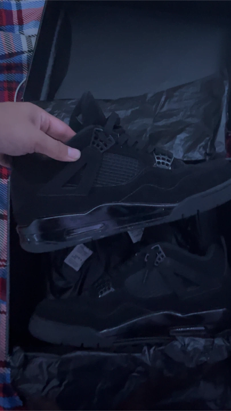 JORDAN 4S BLACK - photo 4