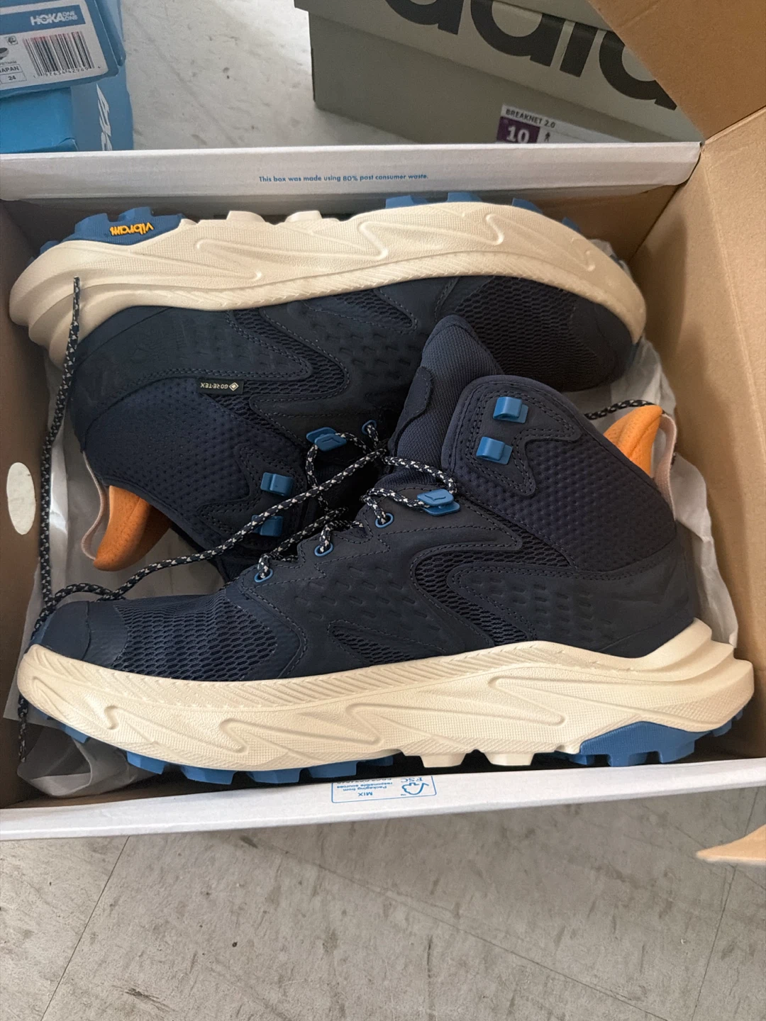 Hoka Anacapa Mid GTX Hiking Boots - Navy/Beige