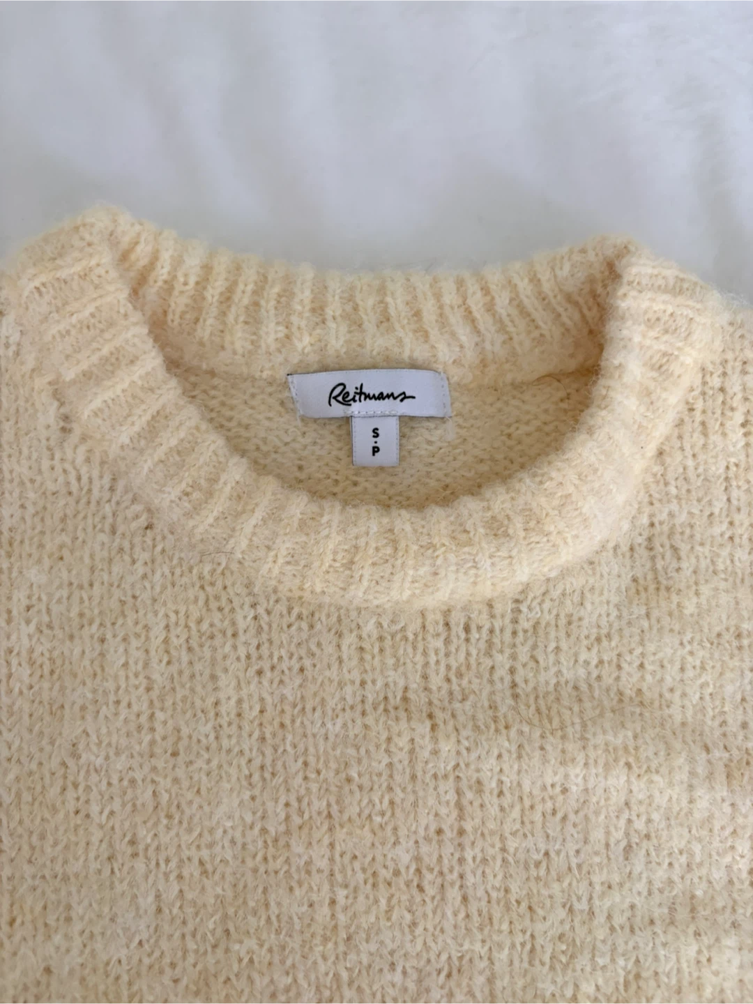 Reitmans Buttersalt Yellow Short Sleeve Sweater Small - photo 2