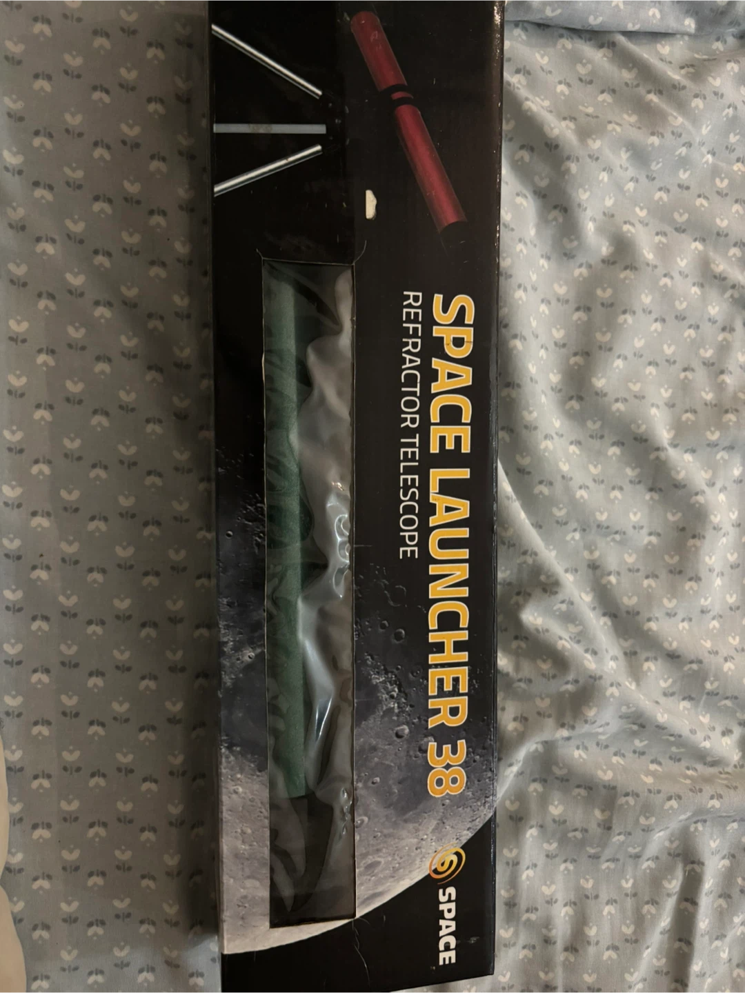 SPACE LAUNCHER 38 Refractor Telescope