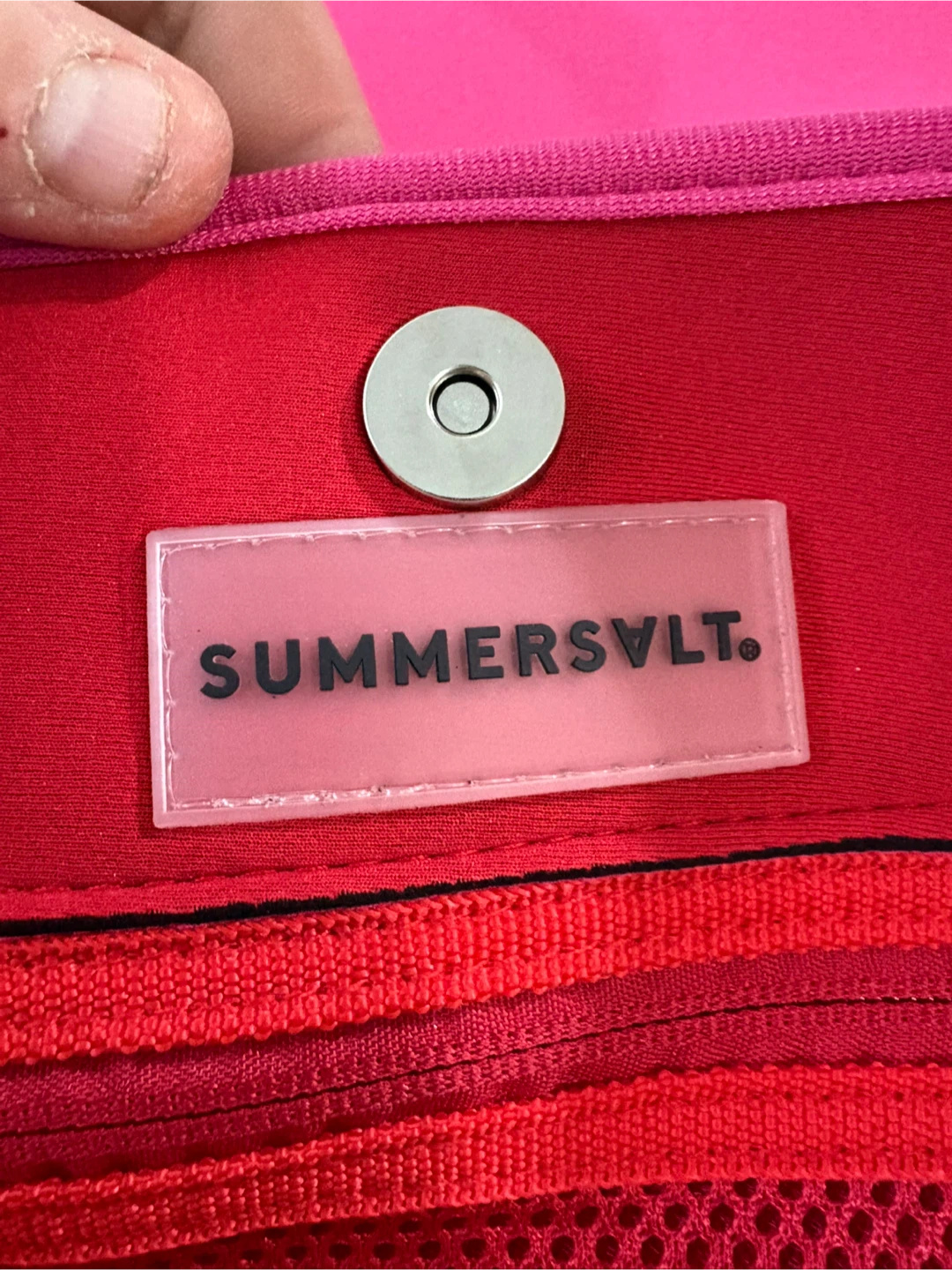 Summersalt pink and red neoprene tote bag - photo 4