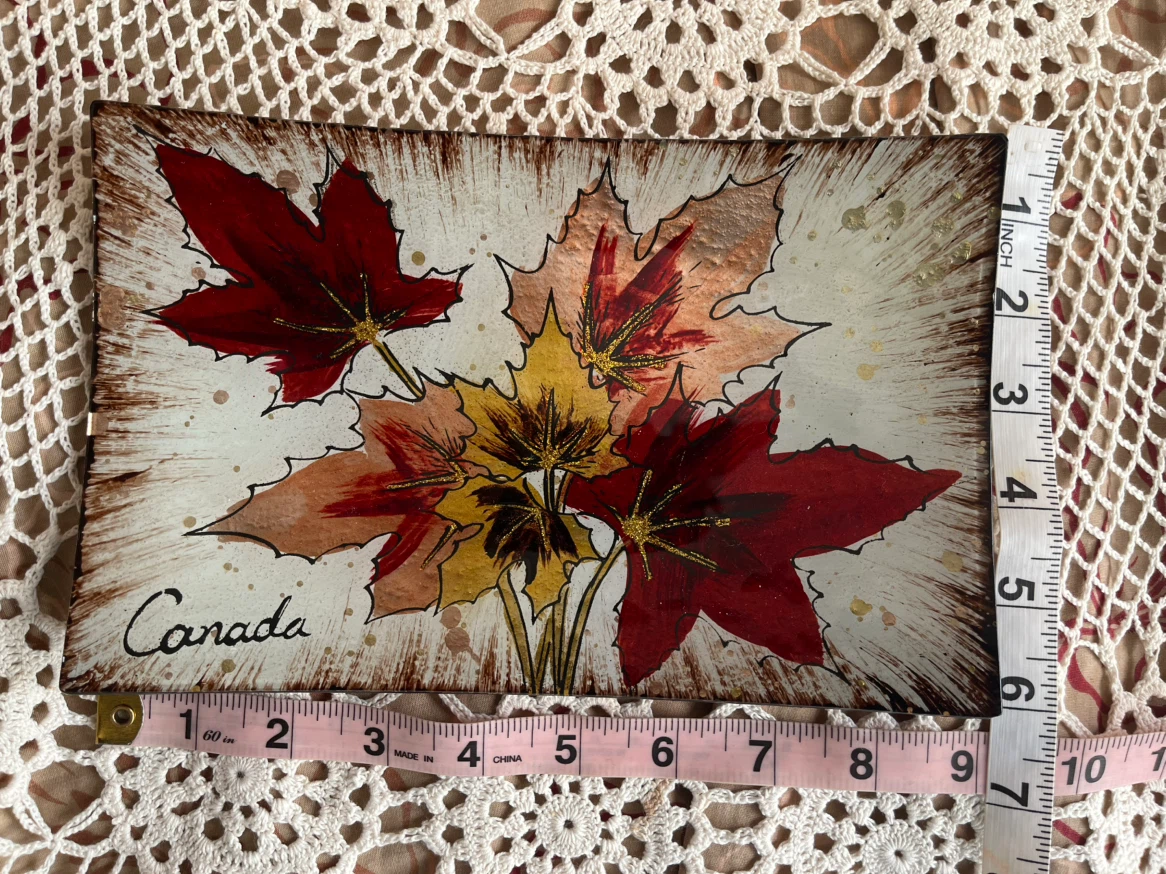 Decorative Maple Leaf Tray - Canada, 9x4” - photo 3