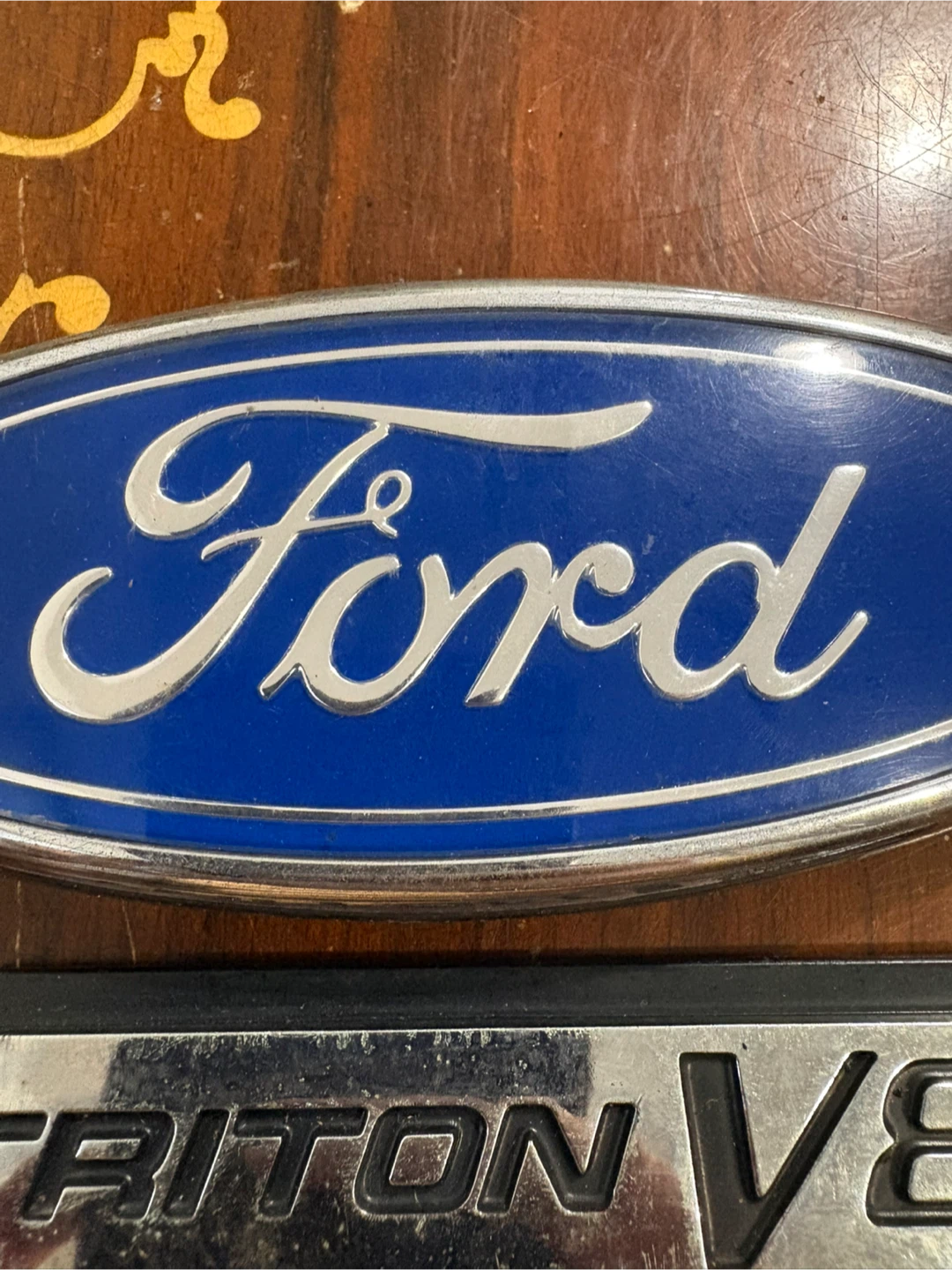 Ford and Triton V8 vehicle emblems - photo 3