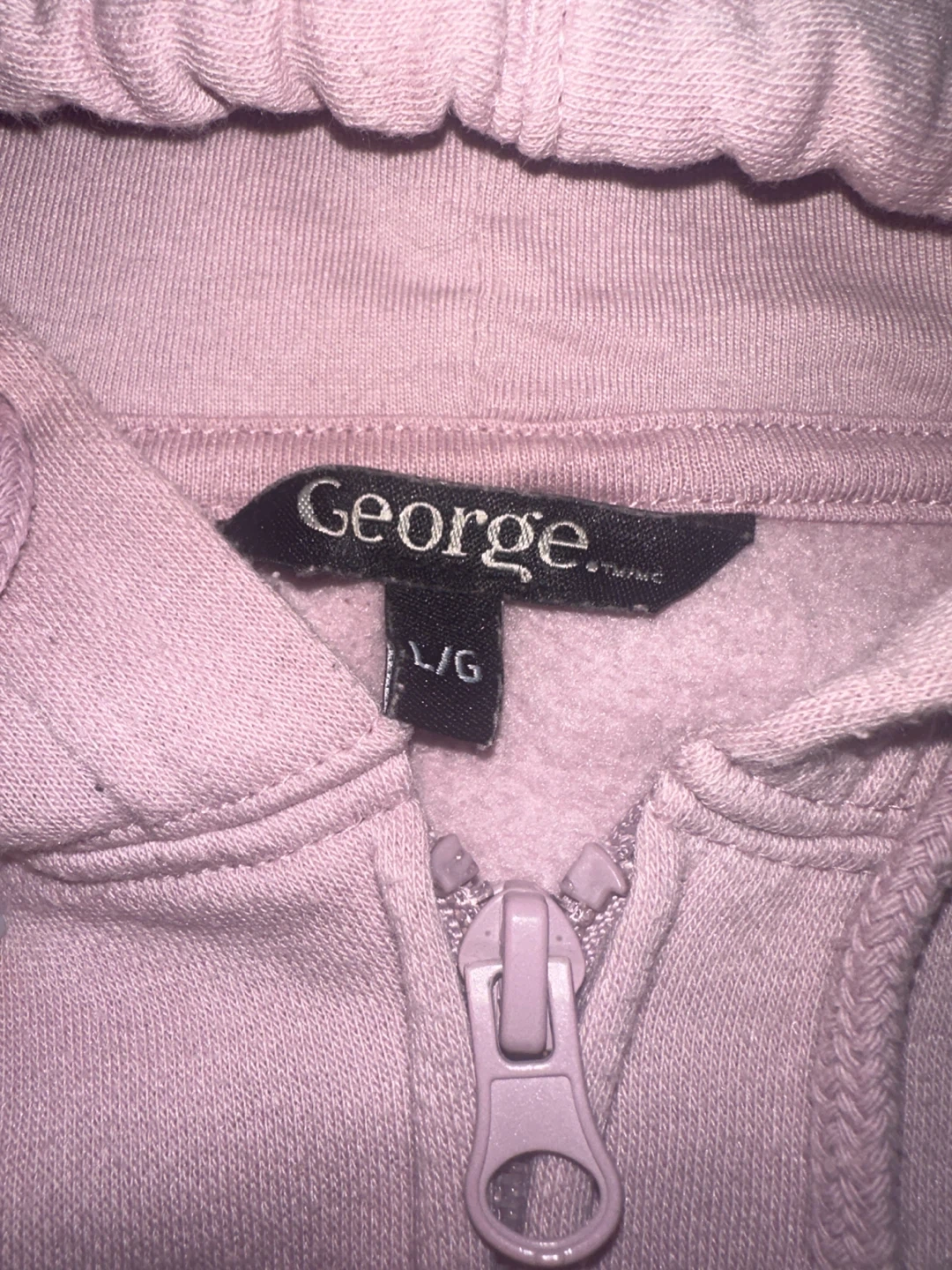 5$ for BOTH Large George and Life is Good Hoodies - photo 3