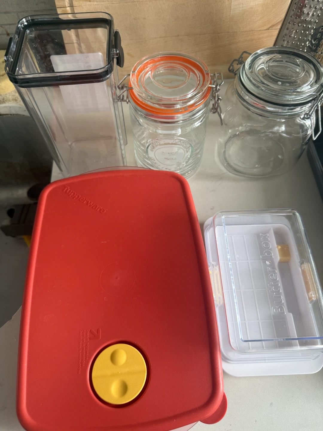 Kitchen storage/ containerset