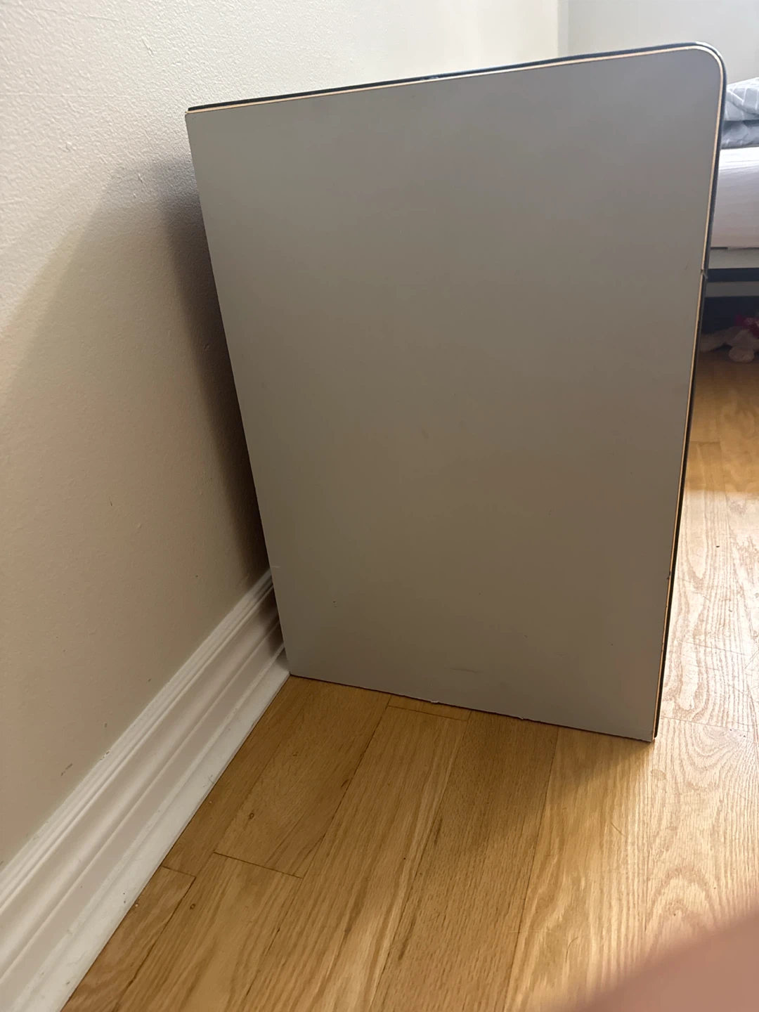 White and black two-door storage cabinet - photo 2