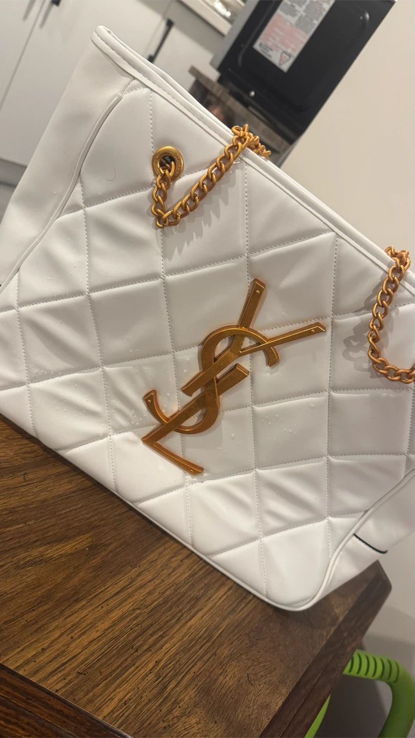 Yves Saint Laurent White Quilted Tote Bag - photo 2