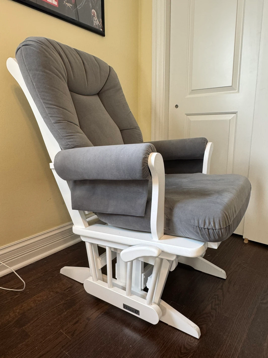 Dutailier Sleigh Glider and Nursing Ottoman Set - photo 3