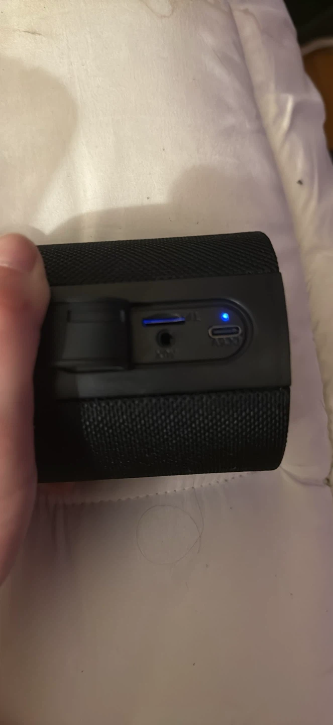 HyperGear 16471 Portable Bluetooth Speaker - photo 2