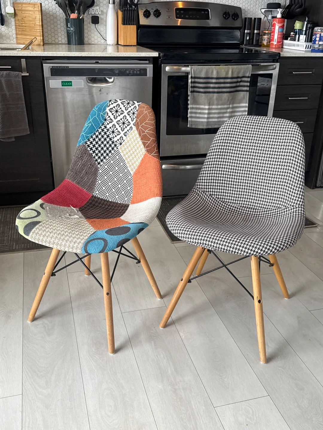 Accent Chairs