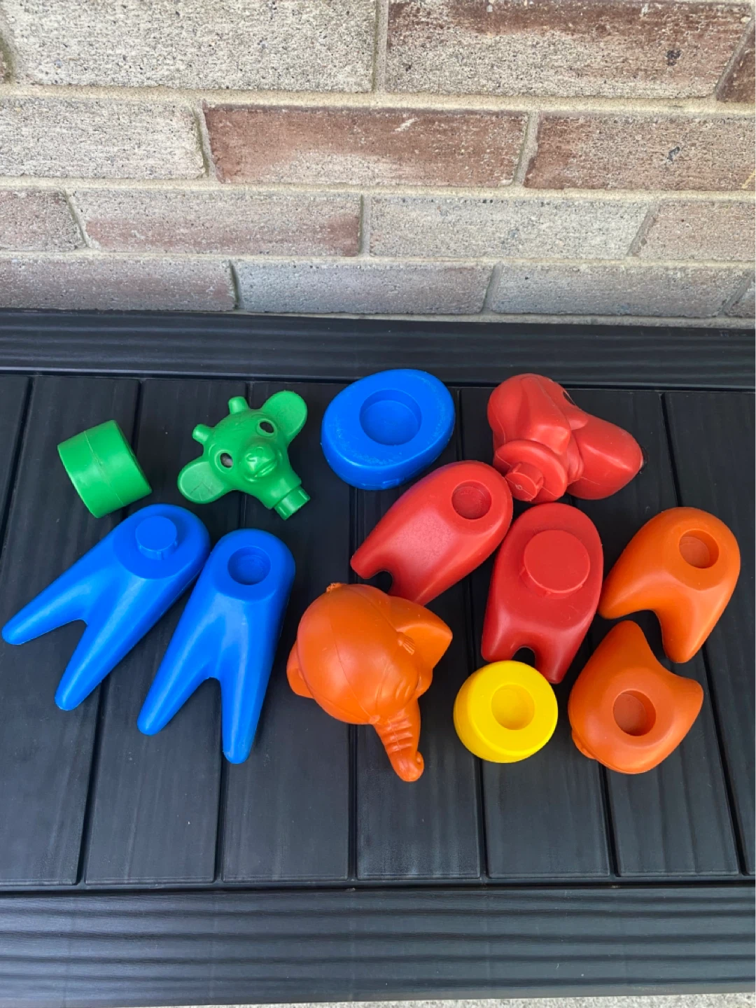 Vintage Tupperware zoo it yourself Build a Toy animals - photo 3