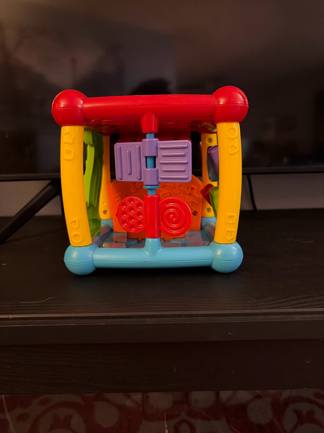 VTech Busy Learners Activity Cube Toy