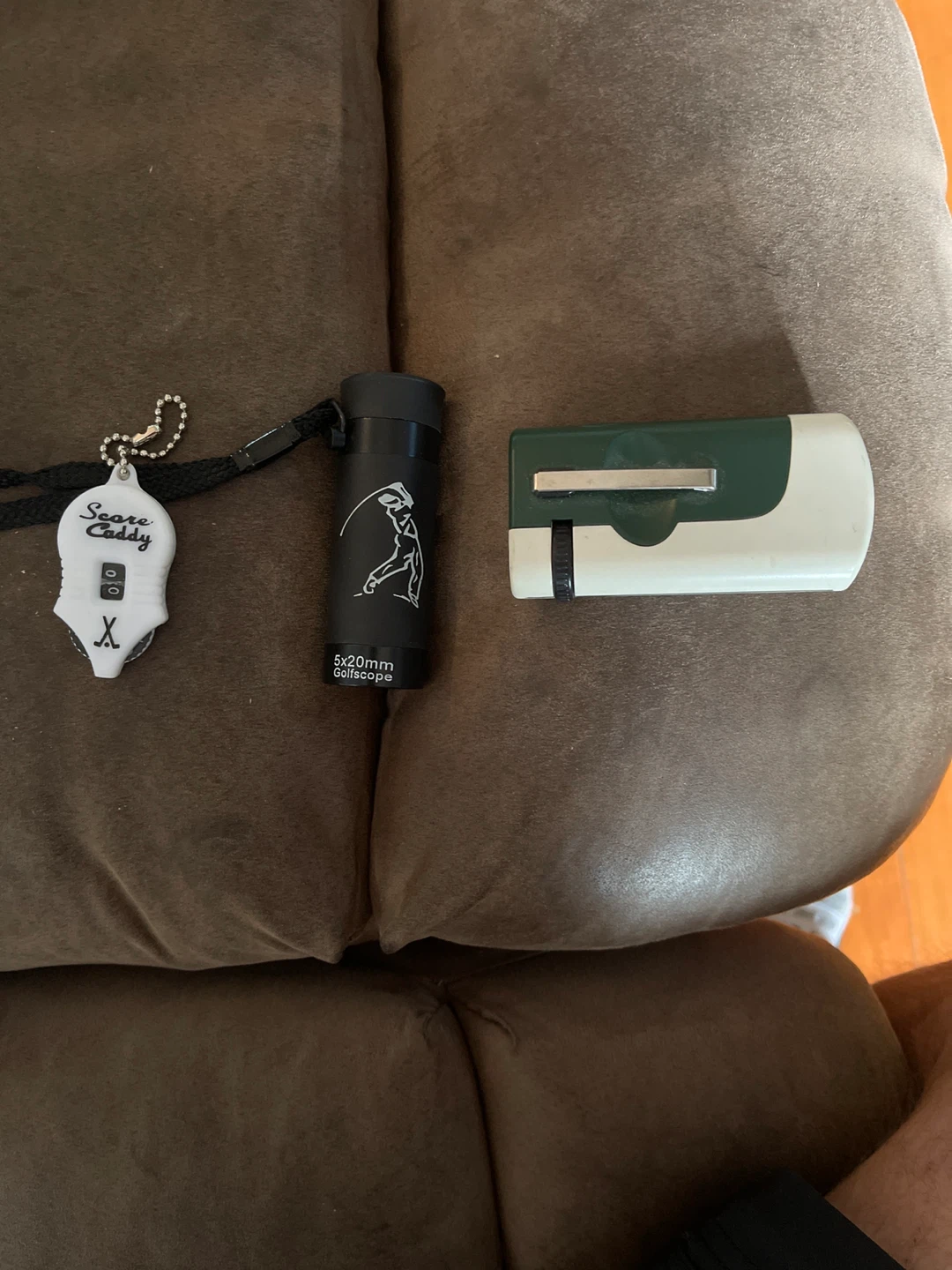 Two golf scopes, one score caddy