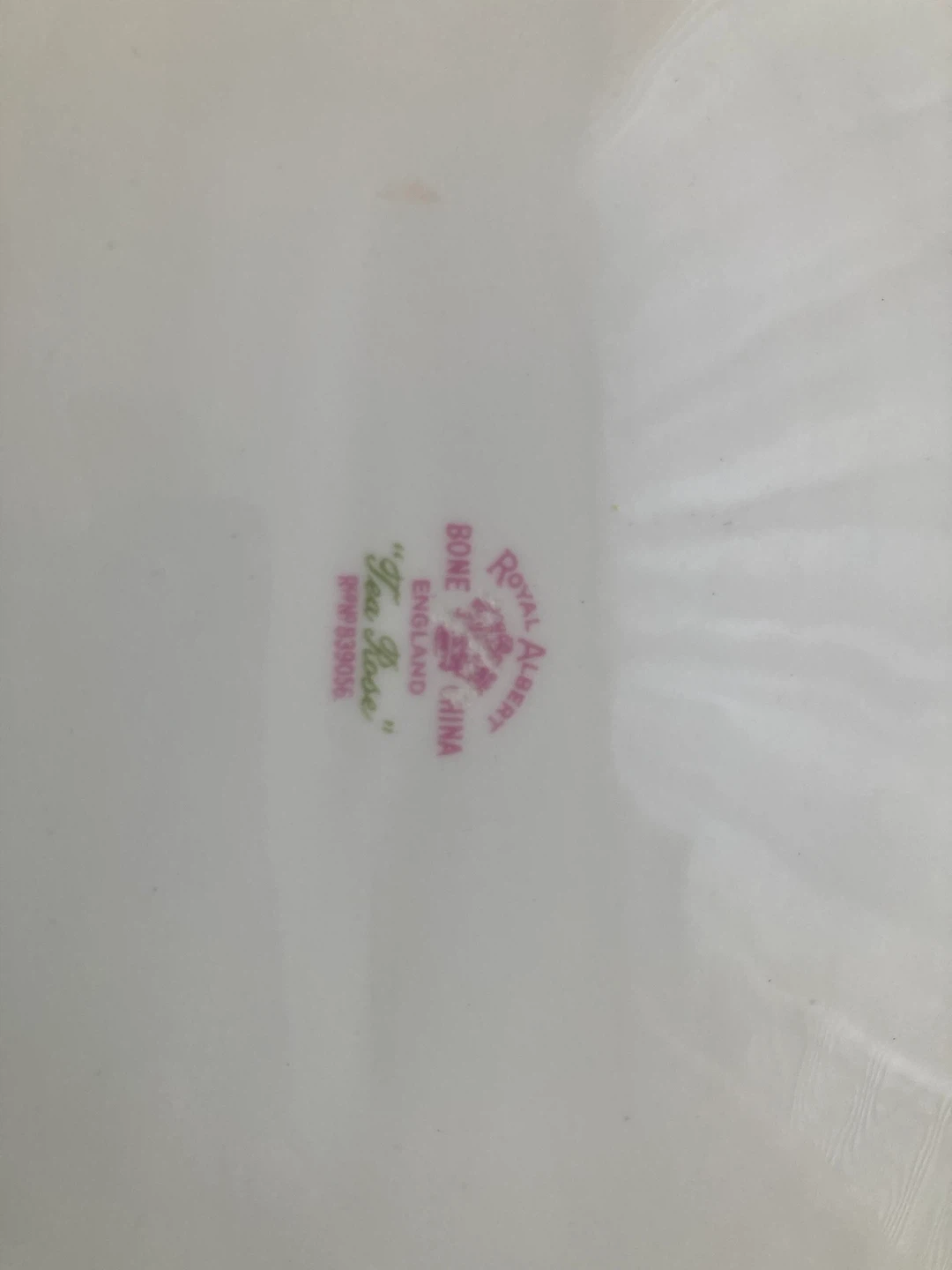 Royal Albert "Tea Rose" Serving Plate - photo 4