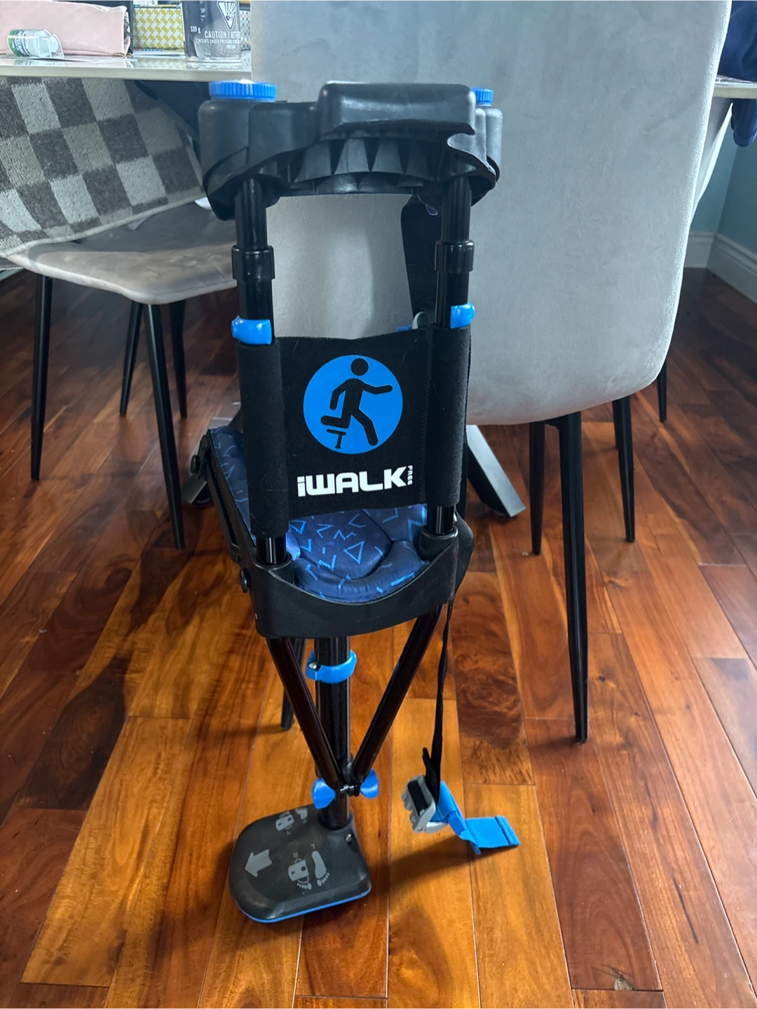 iWalk Free Hands-Free Knee Crutch