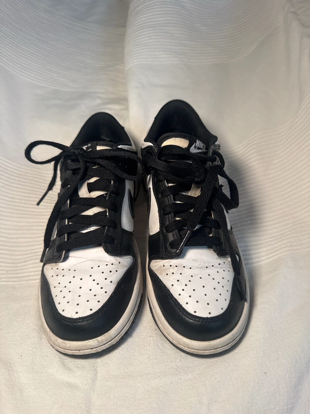 Nike Dunk Low "Panda" Sneakers
