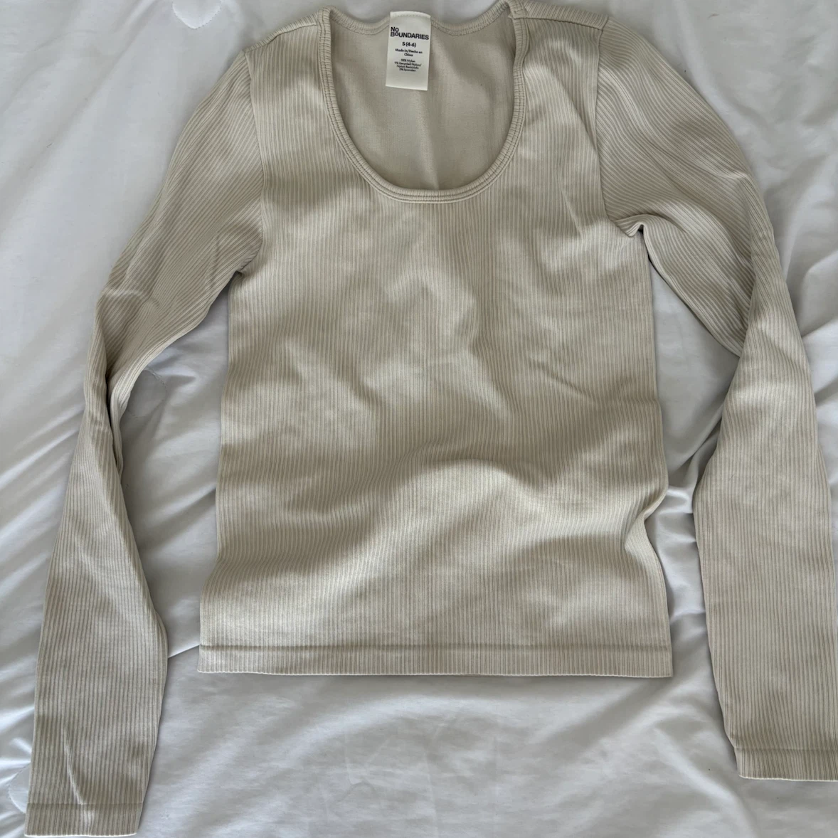 2 for $5 long sleeve tops - photo 2