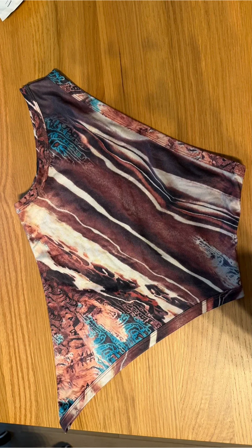 One Shoulder Print tank size s