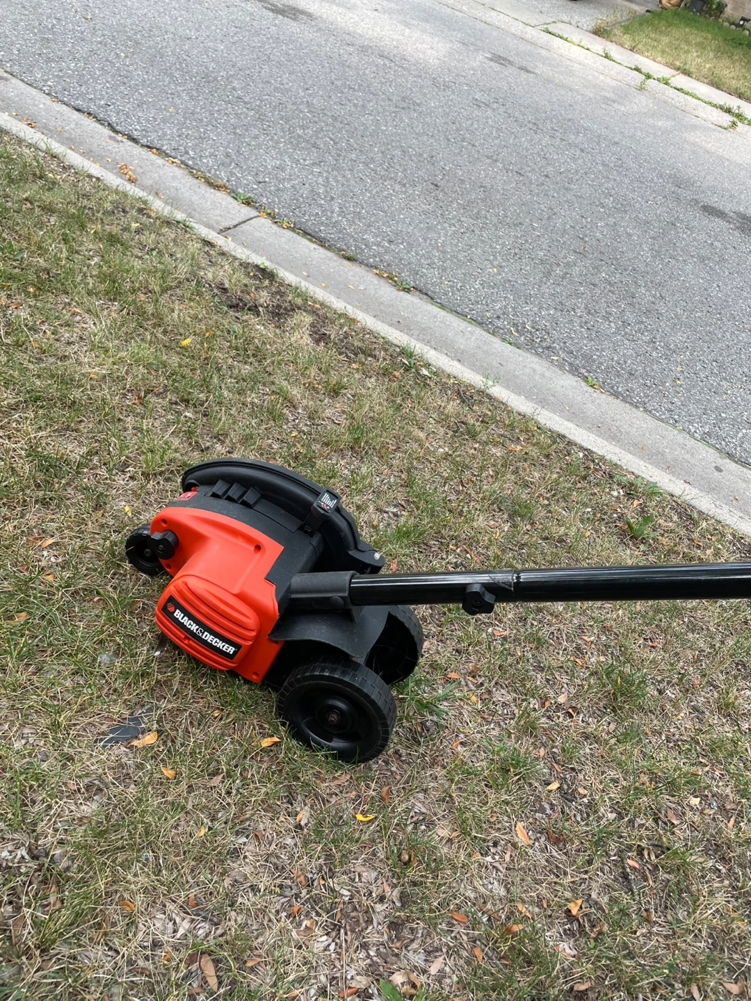 Black & Decker Edger & Trencher - photo 2