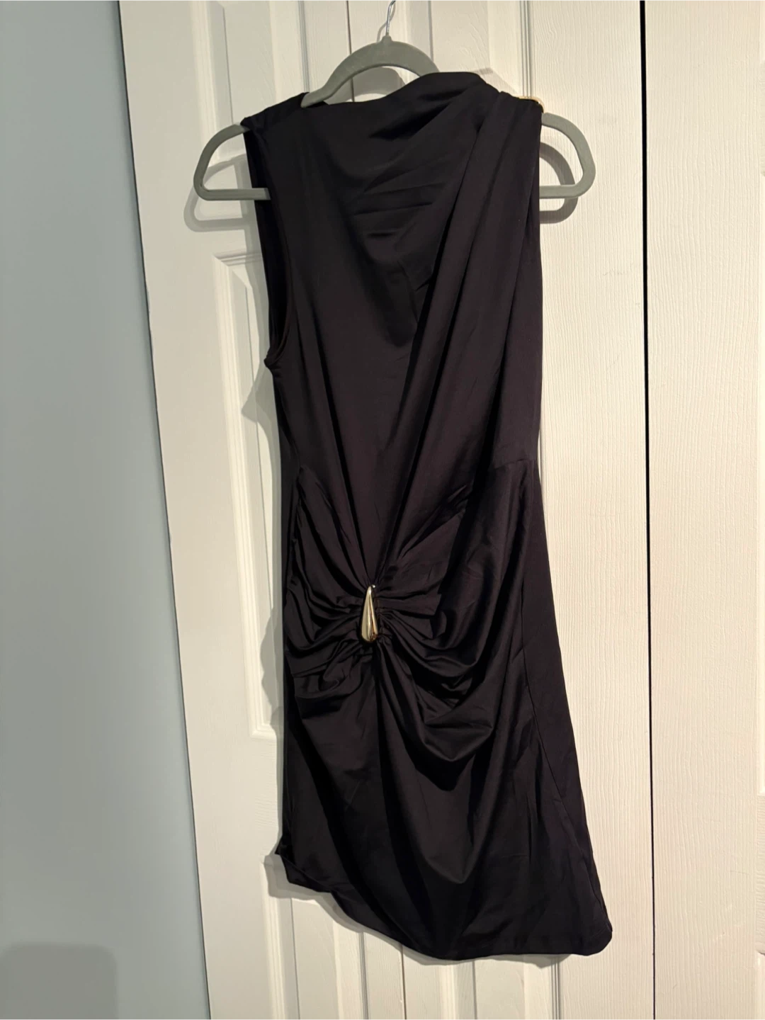 Black Sleeveless Ruched Dress - photo 2