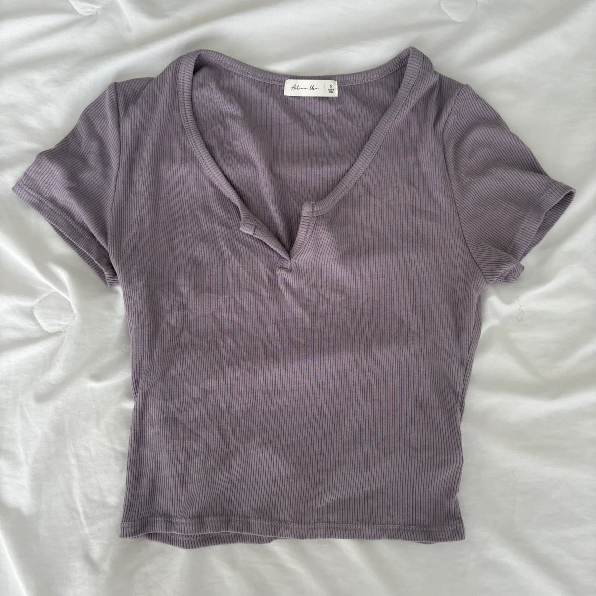 $10 Women's TOPS BUNDLE - photo 2