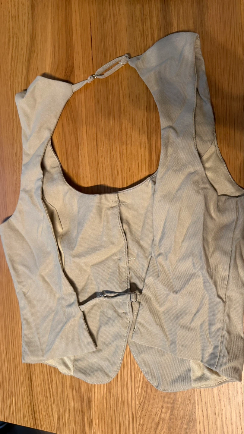 Light Beige open back top - photo 2