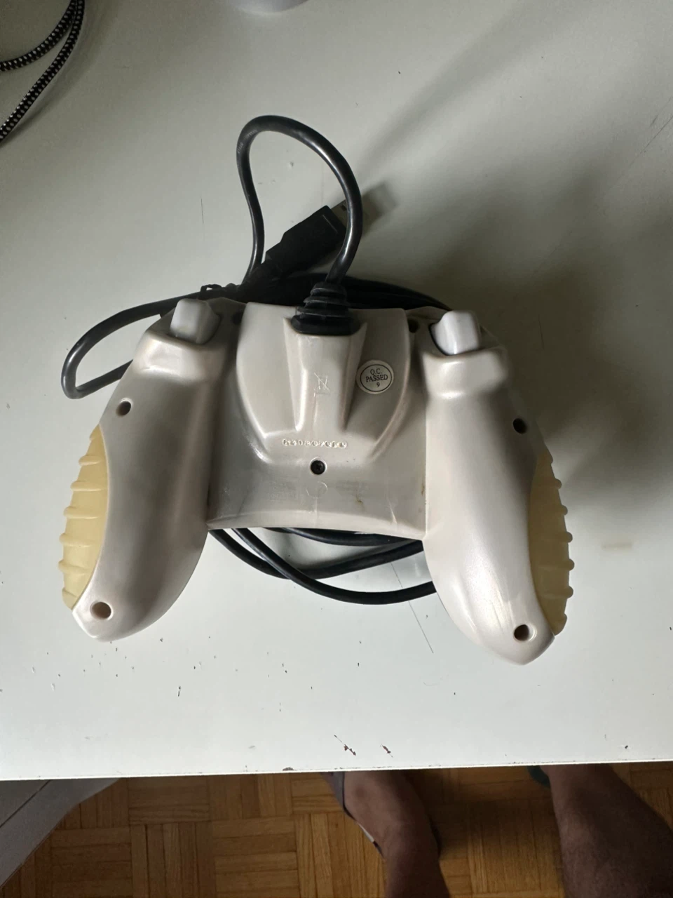 Mad Catz Game Controller - photo 2