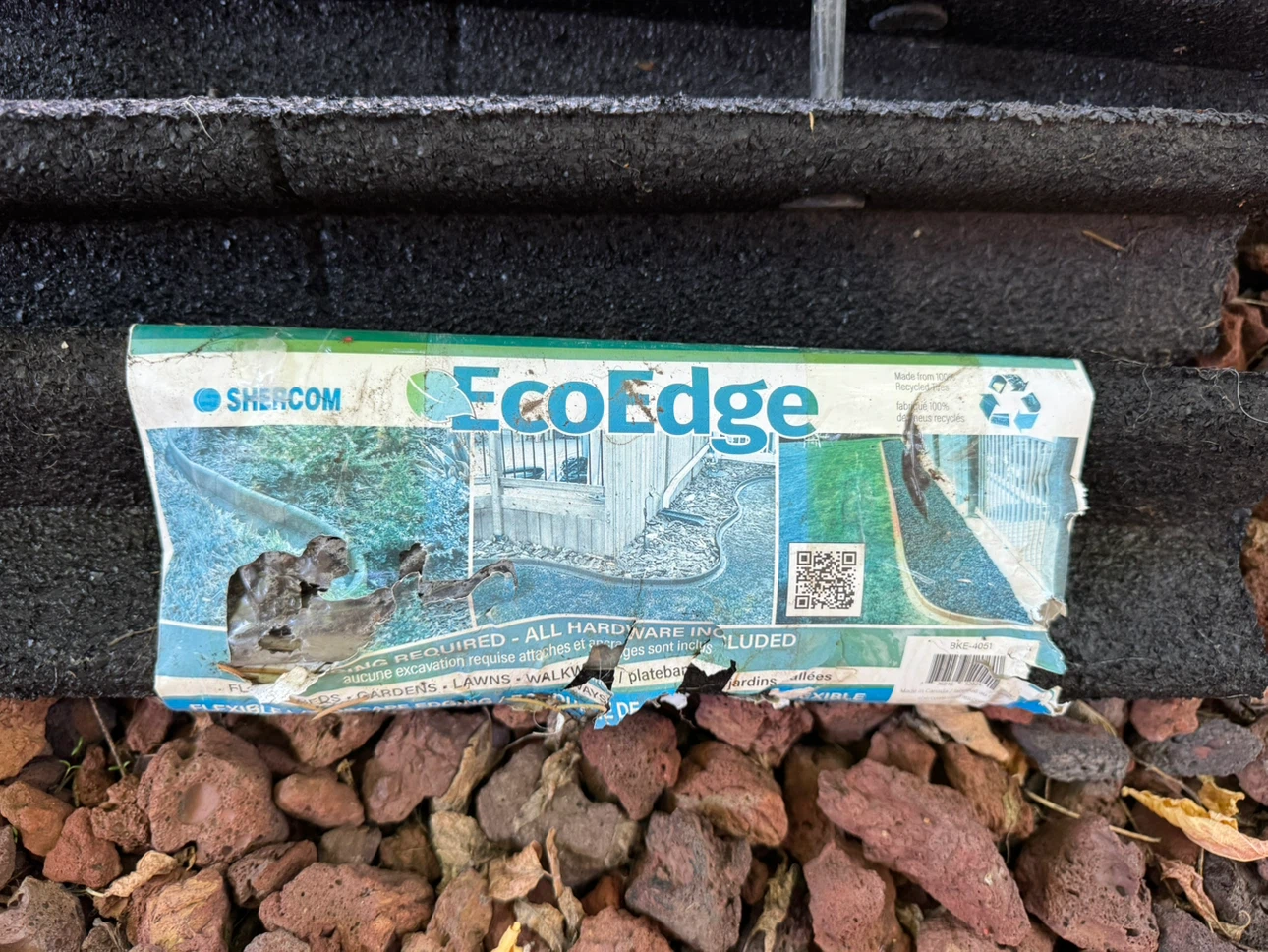 EcoEdge Garden Landscape Edging - Black and Red