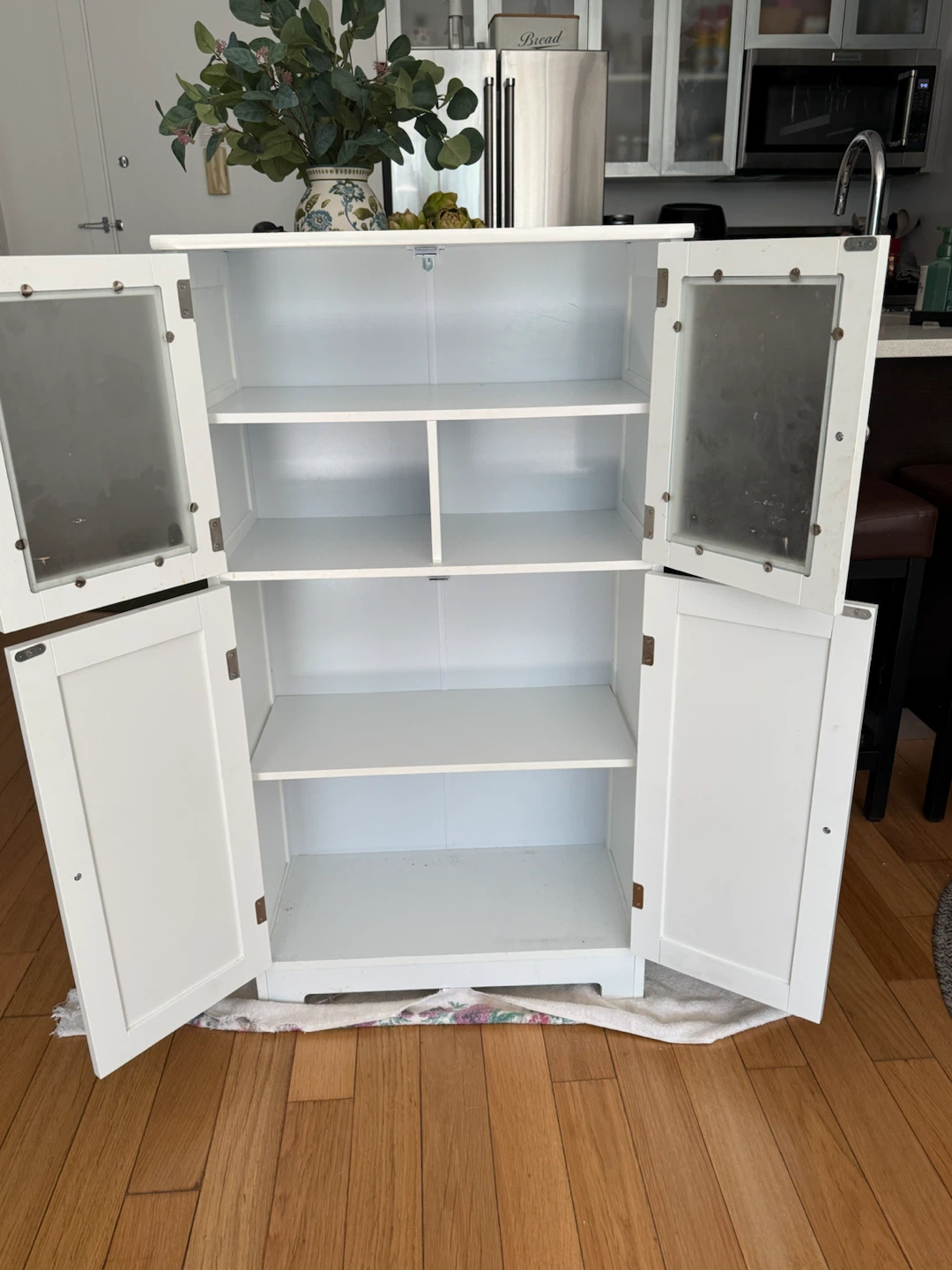 Free standing storage cabinet - photo 2