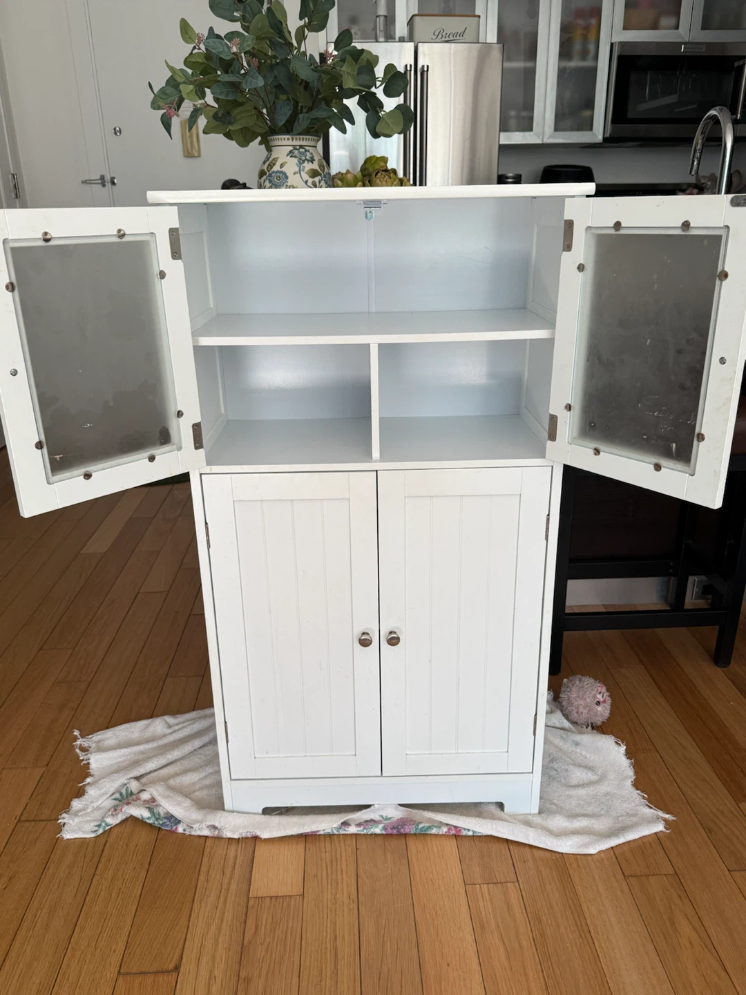 Free standing storage cabinet - photo 3