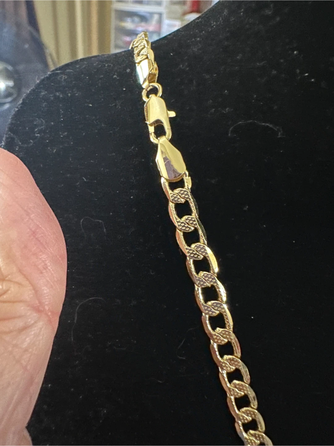 14k Gold tone laminated chain with boy pendant - photo 3