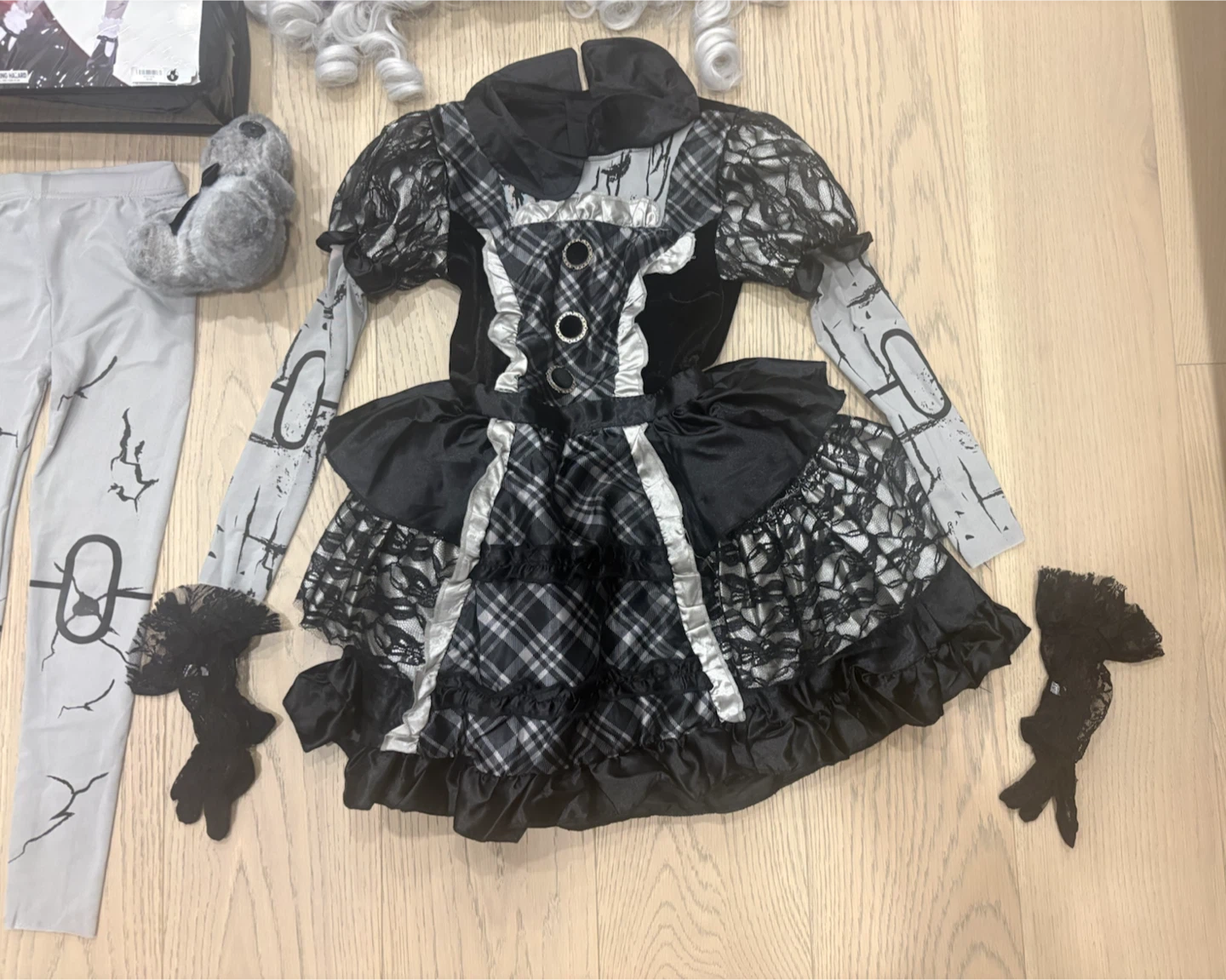 Kids Halloween costume - horror doll medium 8-10 - photo 2