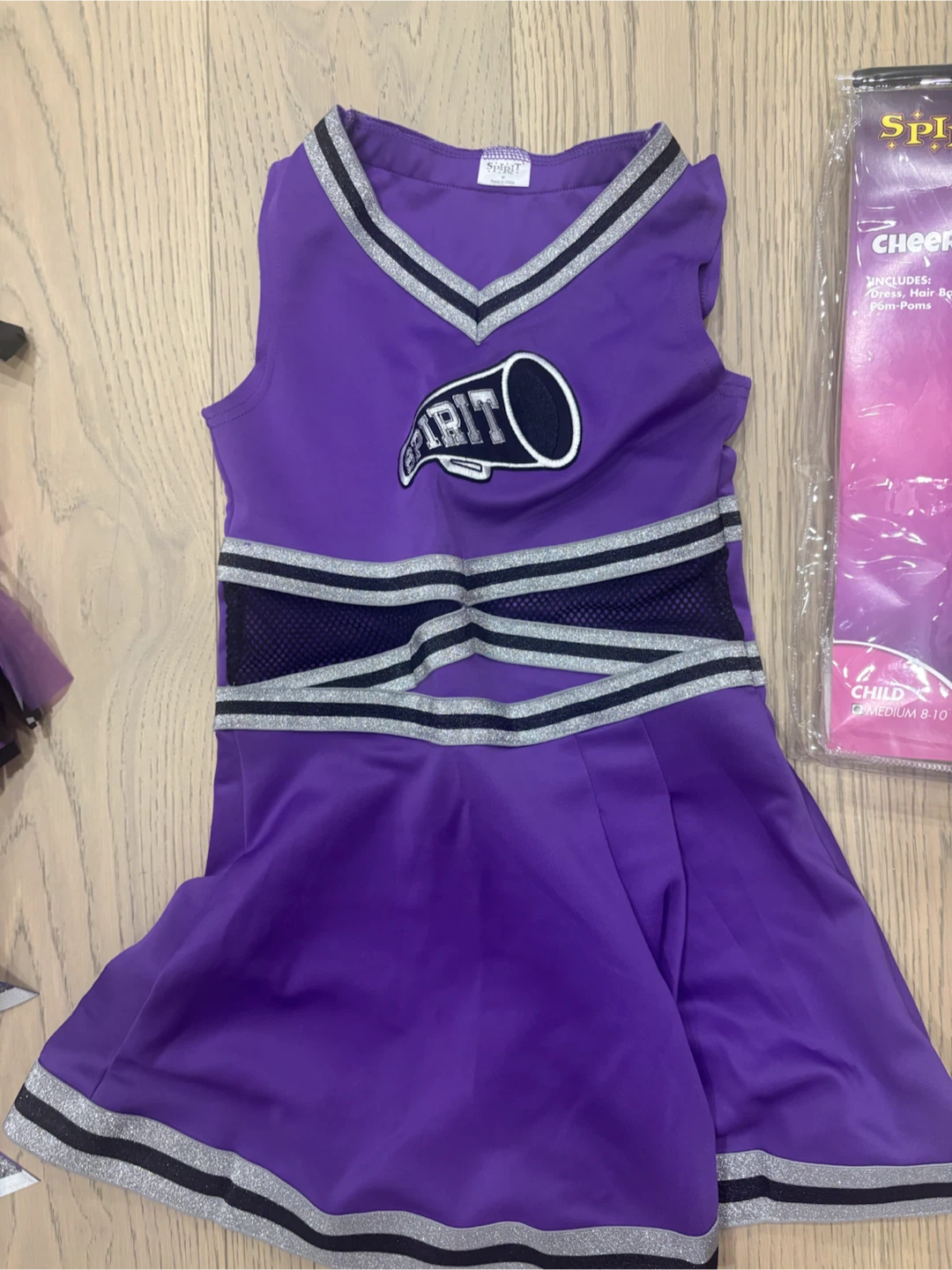 Spirit Halloween Cheerleader Costume Set , medium 8-10 - photo 3