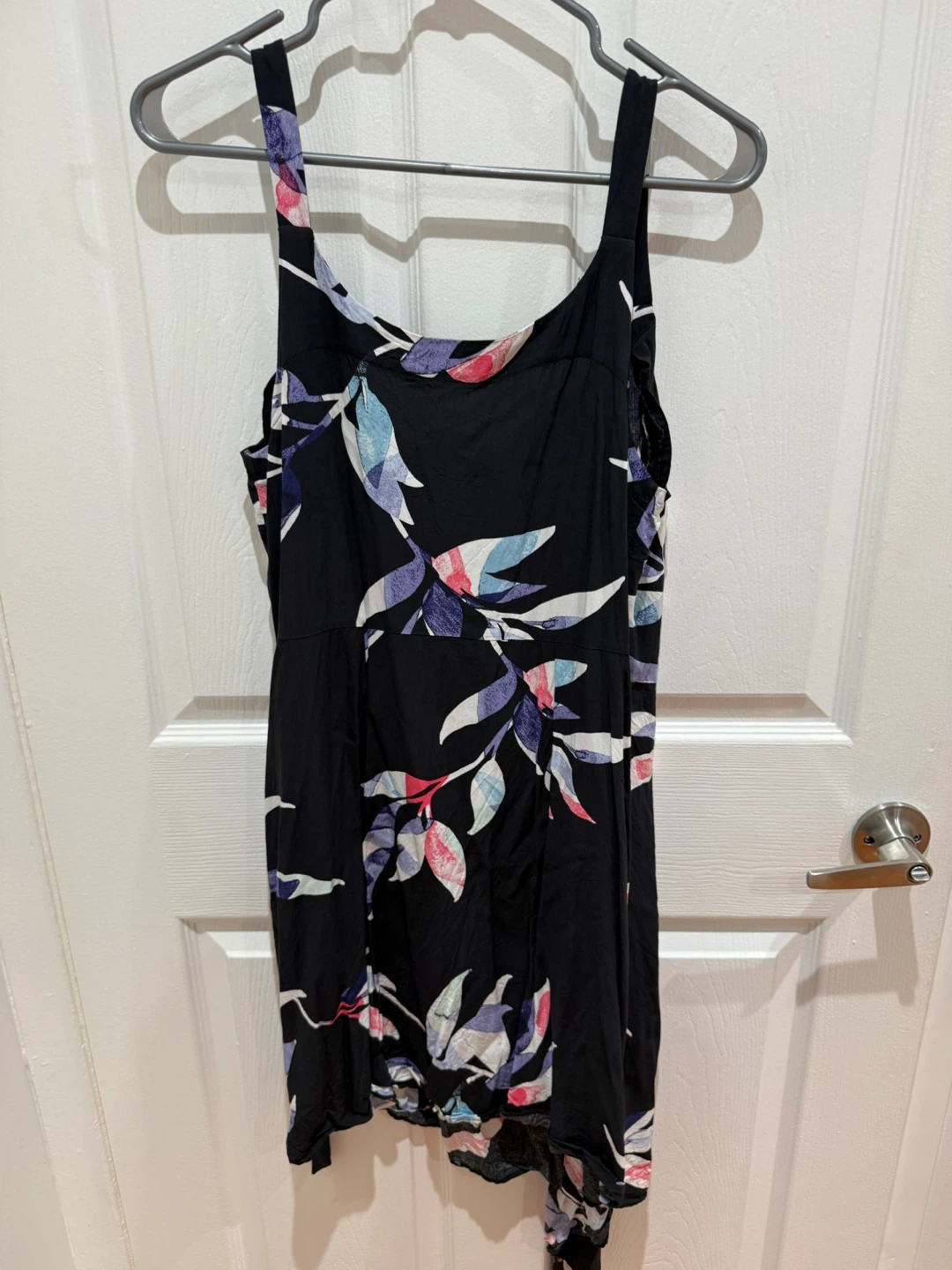 Reitmans Tropical Floral Sleeveless Wrap Dress - photo 4