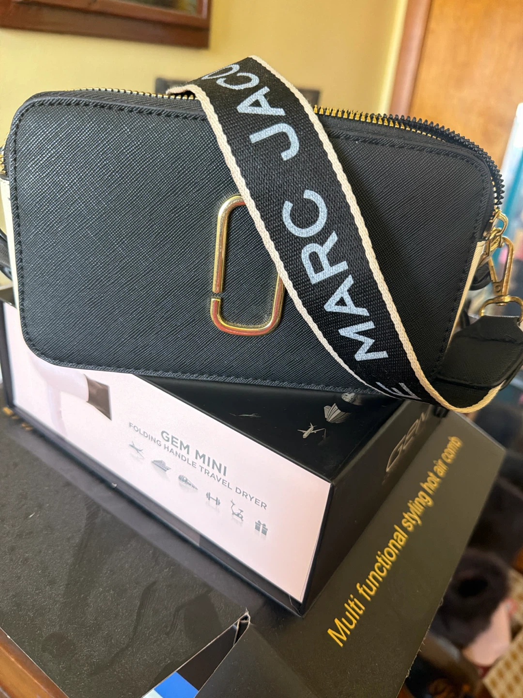 Marc Jacobs Snapshot Camera Bag Black Leather - photo 2