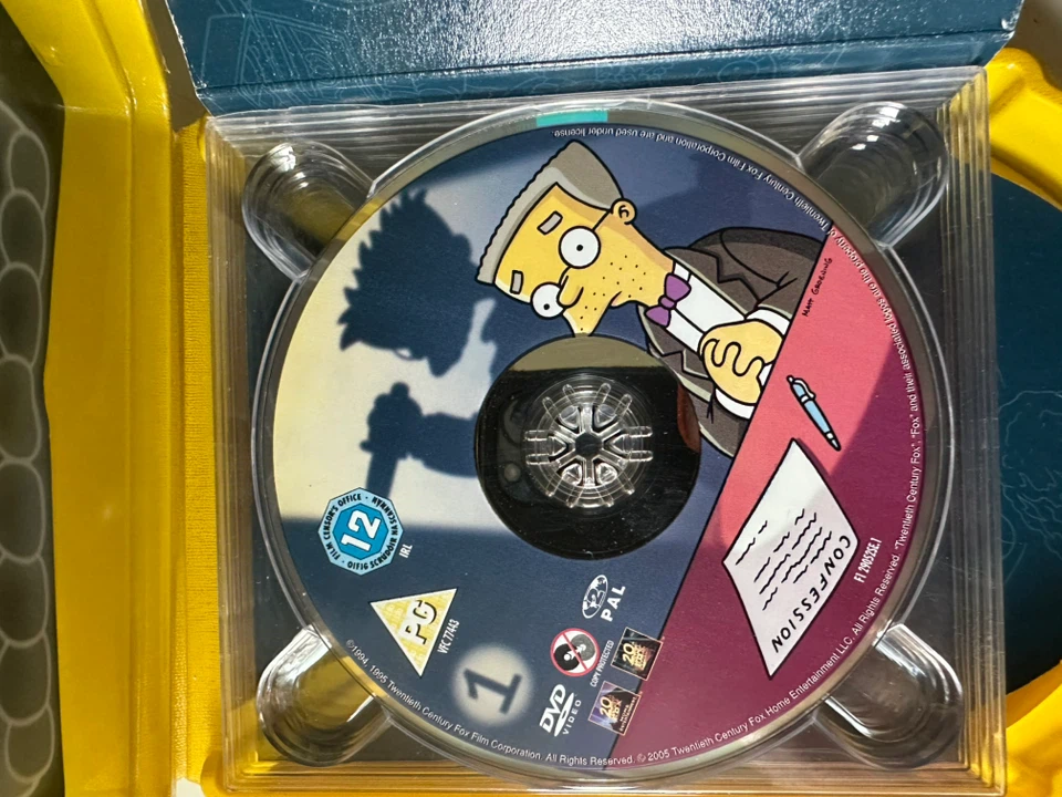 The Simpsons Complete Sixth Season DVD Collector's Edition - photo 5