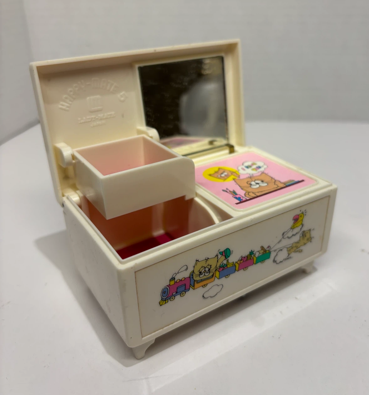 Boro Chee Music Box Jewelry Organizer