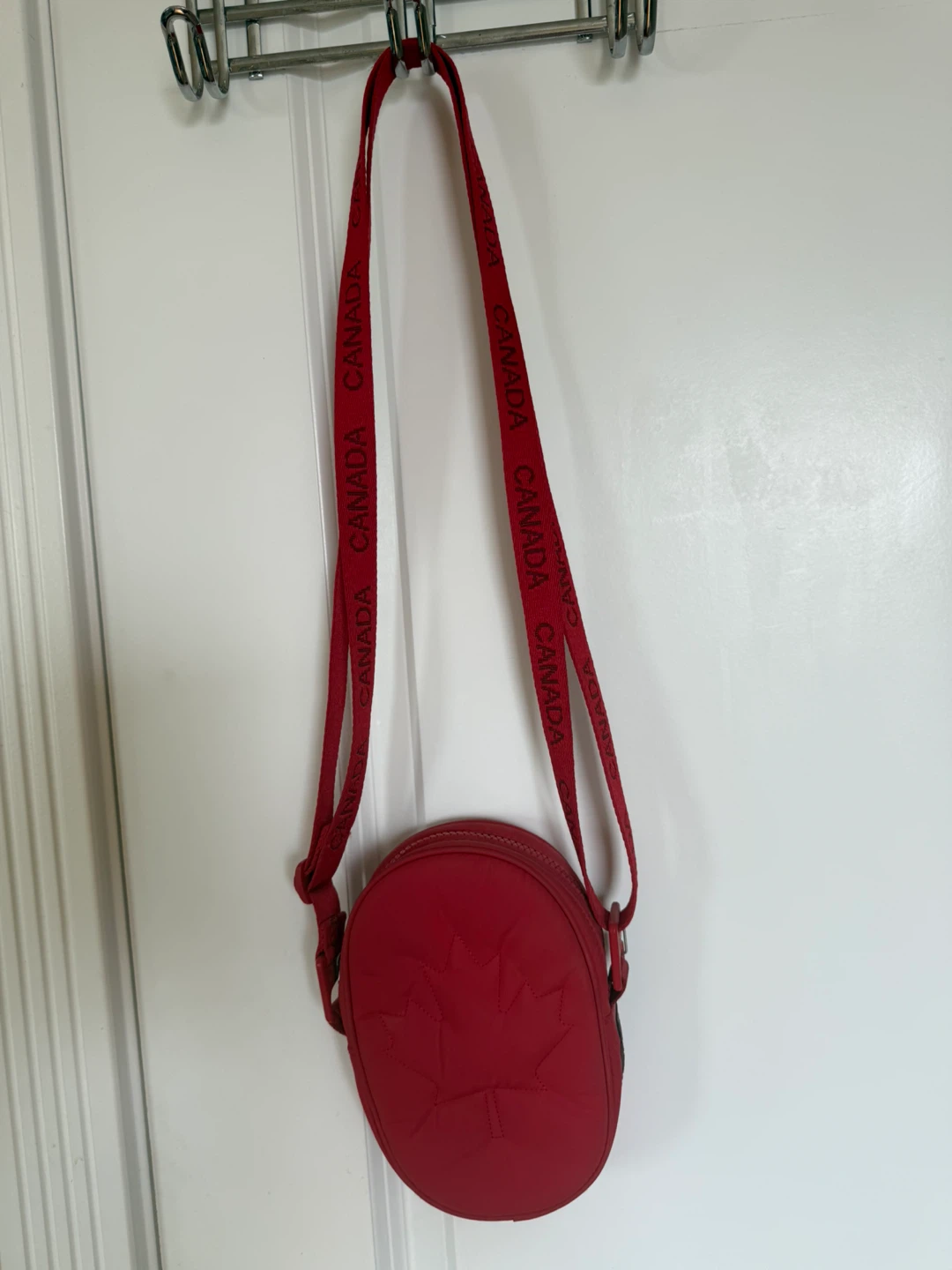 lululemon Round Crossbody Bag with Canada Maple Leaf
