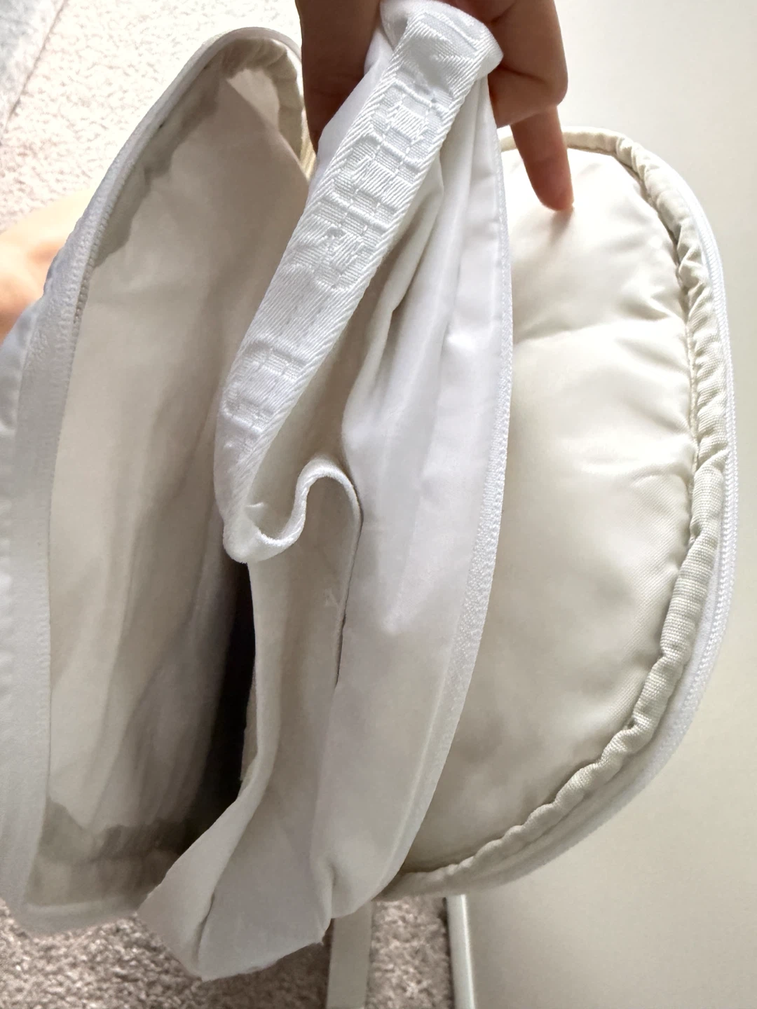 Under Armour White Backpack with Laptop Layer - photo 4